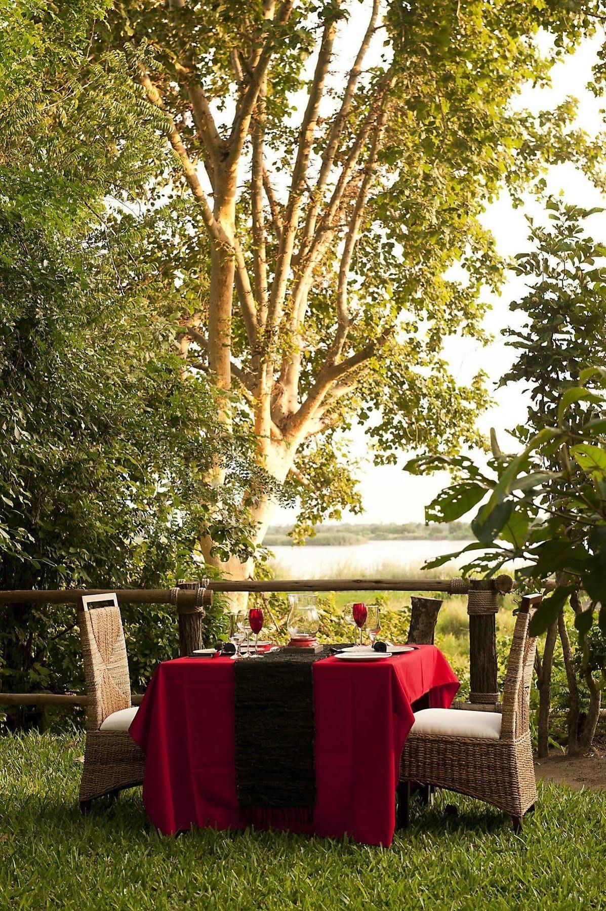 Selous Kinga Lodge Kwangwazi Zewnętrze zdjęcie